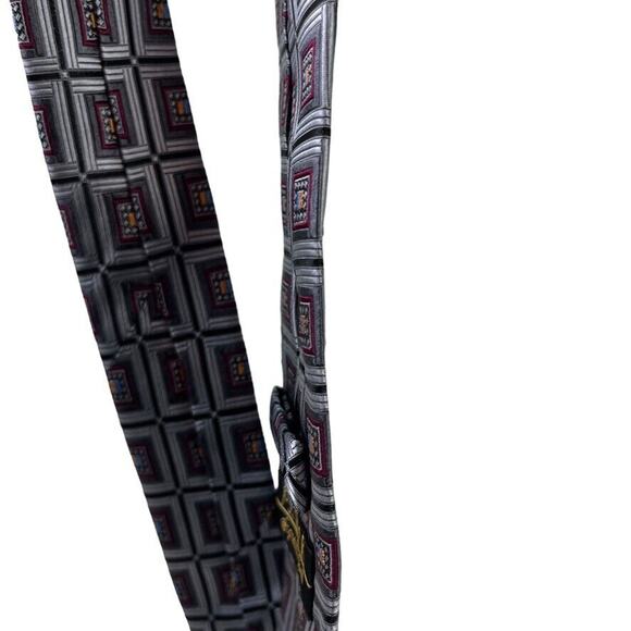 Jos A Bank Joseph Signature Gold Mens Neck Tie Necktie 100% Silk 4" - Picture 3 of 16